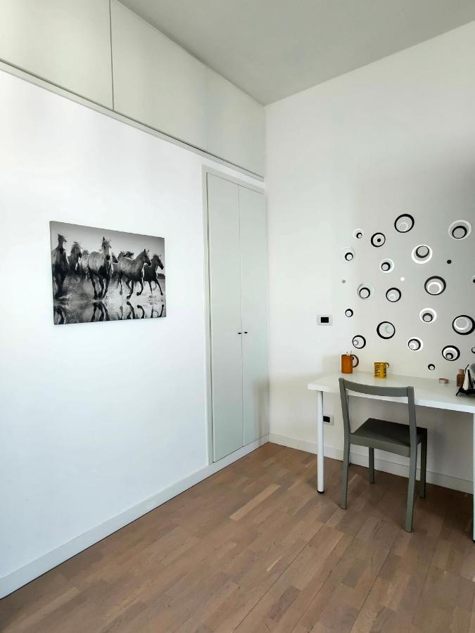 Seafront Suites Bari Exterior photo